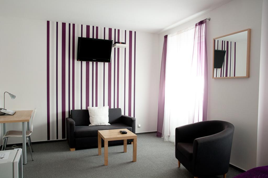 Hotel Berger Kamenice nad Lipou Ruang foto