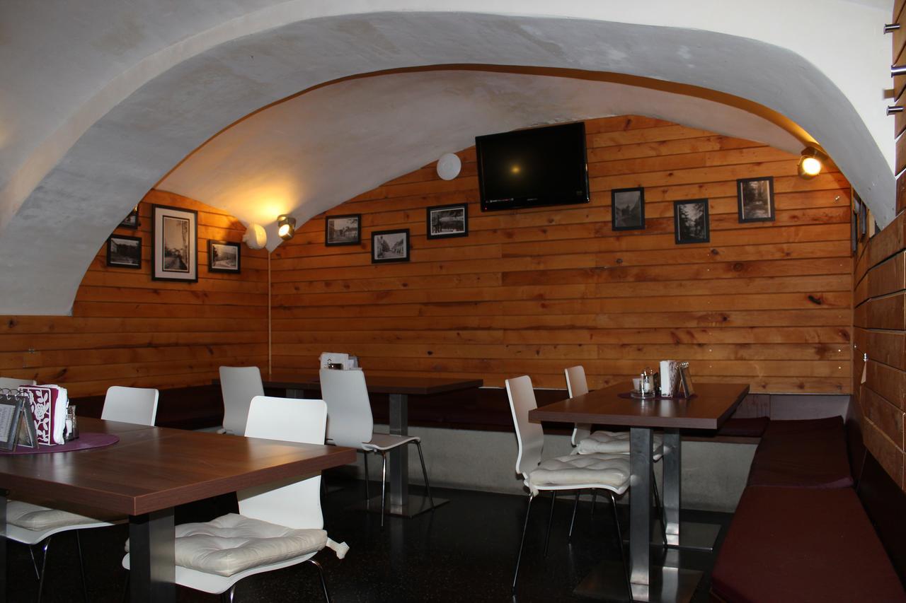 Hotel Berger Kamenice nad Lipou Bagian luar foto